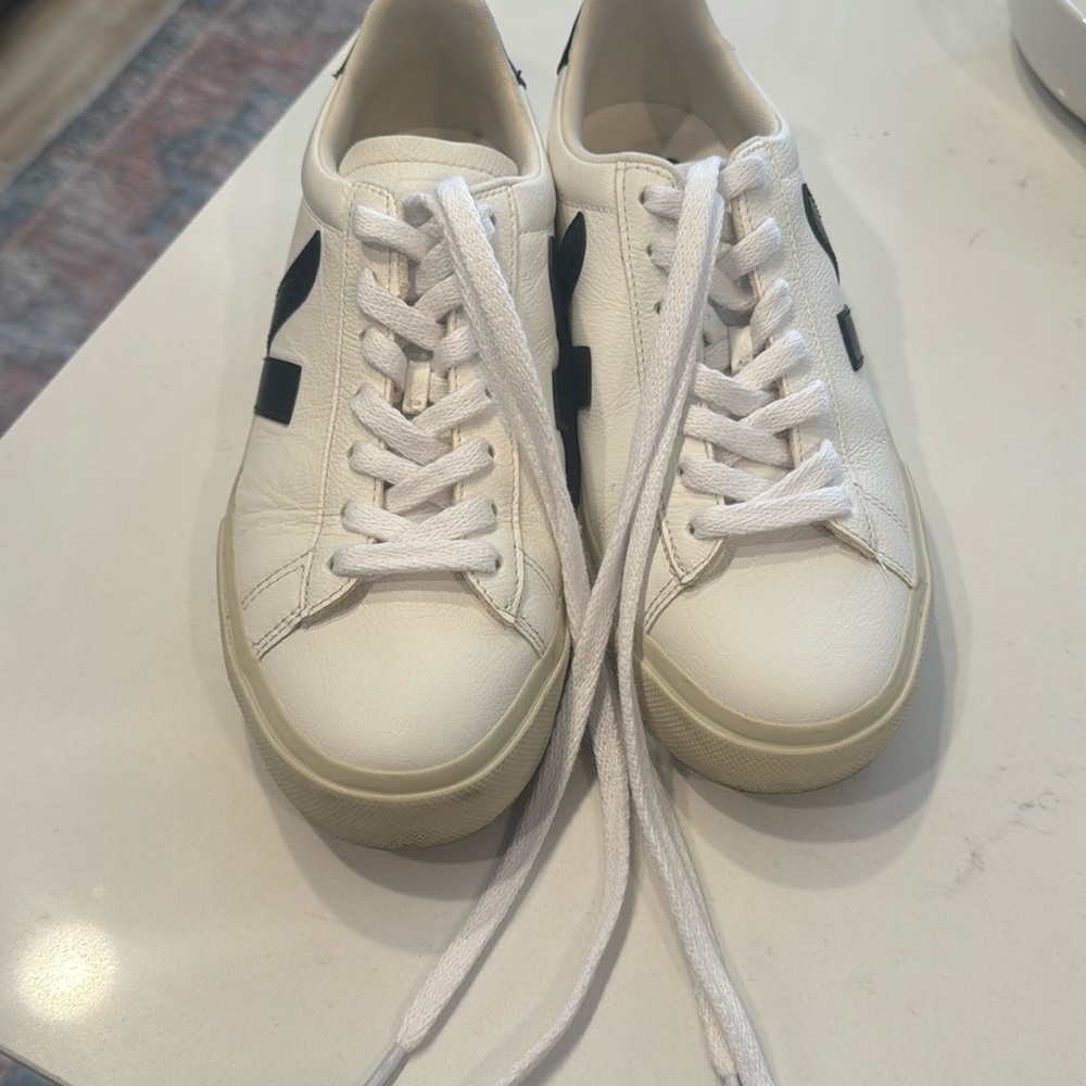 Veja Campo Sneaker